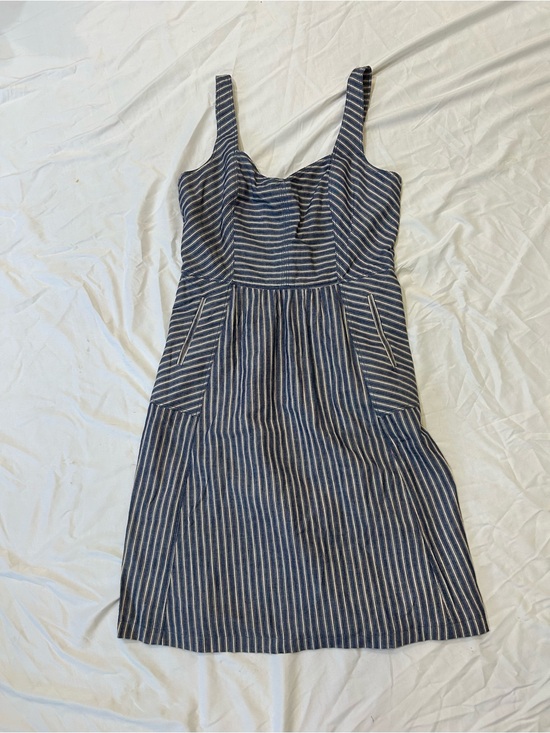 Draper James Dresses & Skirts - Draper James Striped Navy and White Summer Dress